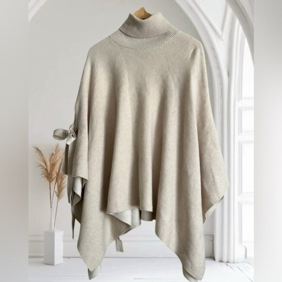 Club Monaco Cashmere Angora Wool Poncho Elegant Turtleneck with Side Bow - Picture 1 of 7